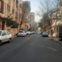 قلهک-300متر-با-2طبقه-بنایی-خوب-جنوبی