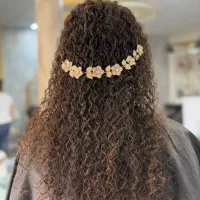 همکاری با سالن زیبایی در زمینه فر و کراتین تخصصی