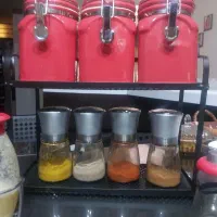 ست جا ادویه ای همراه با کاپ و زیر کاپی|ظروف سرو و پذیرایی|شیراز, فرهنگ شهر|دیوار