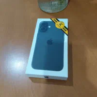 آیفون ۱۶ نرمال باز نشده