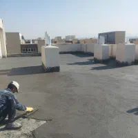 استا و کارگر سیمان کار