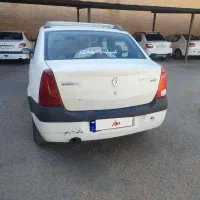 ال نود E2، سفید