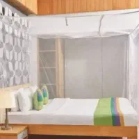 تعدادی پشه بند به قیمت تولیدی