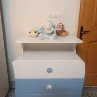 سرویس نوزاد، نوجوان تمیز برند آپادانا