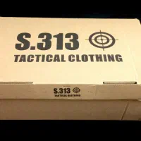 کفش ۳۱۳|کیف، کفش، کمربند|رشت, کوی مهر|دیوار