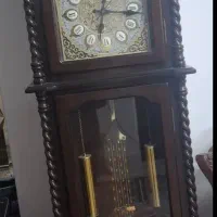 بوفه و ساعت