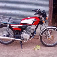 موتور سیکلت همتاز ۲۰۰