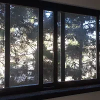 تعمیر و ریگلاژ در و پنجره آلومینیوم