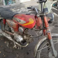 هوندا ۱۱۰ مدارک دار