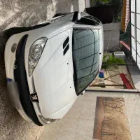 206 تیپ5 بی رنگ معاوضه با 207هم دارم