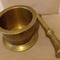 هاون برنجی اصیل دست ساز قدیمی، در حد نو