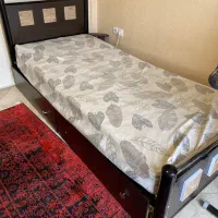 تختخواب تک نفره