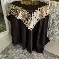 میز خاطره همراه با رومیزی فقط ۵۰۰
