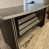 میز اداری همراه شیشه