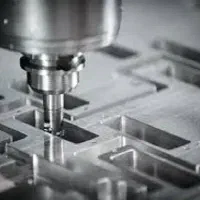 تکنسین تعمیرات قالب های فلزی