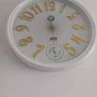 ساعت دیواری