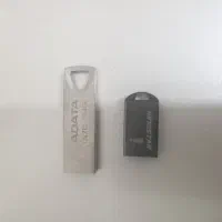 فلش ۶۴ و ۱۶ گیگ