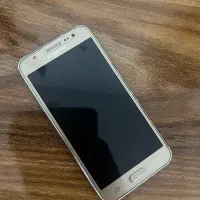 گوشی J5