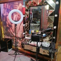 دکوراسیون آریشگاه|آرایشگاه و سالنهای زیبایی|تربتحیدریه, باغ ملی|دیوار