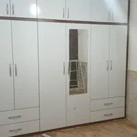 کمد دیواری چهار چوبی و با کسی