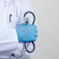 خدمات پرستاری درمنزل شما