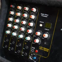 آمپلی فایر تندر|سیستم صوتی خانگی|شیراز, شیشه‌گری|دیوار