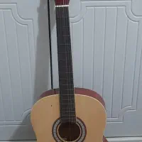 گیتار یاماها در حد نو ۱۲ میلیون|گیتار، بیس، امپلیفایر|بندر گناوه, |دیوار