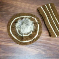 کلاه و شال بافتنی