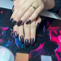 مدل برای کاشت ناخن|خدمات آرایشگری و زیبایی|فومن, |دیوار