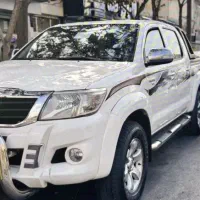 هایلوکس ۲۰۱۴  دوکابین سوخته.مدارک موجود