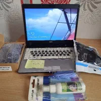 مینی لپتاپ فوجیتسو