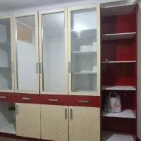 کتابخانه و کمد دیواری