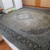 فروش فوری فرش ۱۲ متری و ۲عدد تخت باکسی