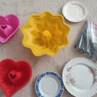 تعدادی ظروف