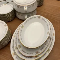 سرویس غذاخوری نوری تاکه ۵۰. ساله ۱۲ نفره|ظروف سرو و پذیرایی|تهران, امانیه|دیوار