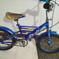 دوچرخه ۱۶|دوچرخه، اسکیت، اسکوتر|صدرا-فارس, فاز ۲|دیوار