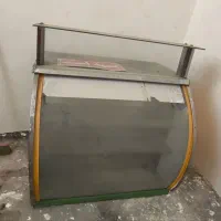 میز ویترینی