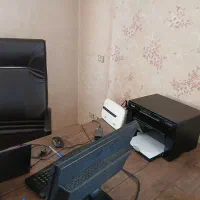 منشی خانم و مشاور با تجربه مهاجرت و مدیر تبلیعات