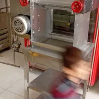 خمیر پهن کن|کافی‌شاپ و رستوران|اهواز, باغ شیخ|دیوار