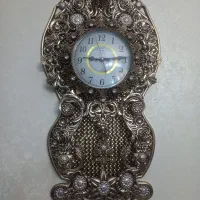 ساعت دیواری  و تابلو قیمت مناسب