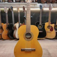 گیتار کلاسیک Gibson گالری موسیقی آرتیا
