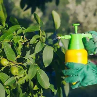 انجام کلیه امور سمپاشی و باغبانی در محل