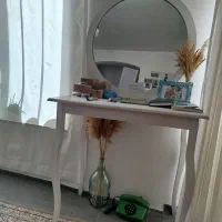 آینه و کنسول