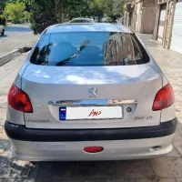 sd v8 اس دی