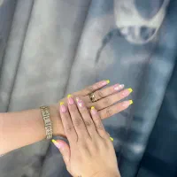 انجام هرگونه خدمات ناخن