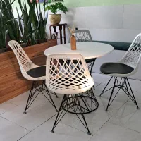 میز صندلی ۴ نفره