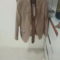 کت وشلواز وجلیقه وکروات