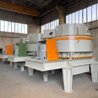 استخدام نیروی فنی