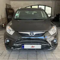 جک S5 نقد و معاوضه ام دارم