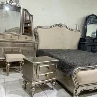 زمرد.      تخت دو نفره فقط چهل و هفت و پنجاه و هفت